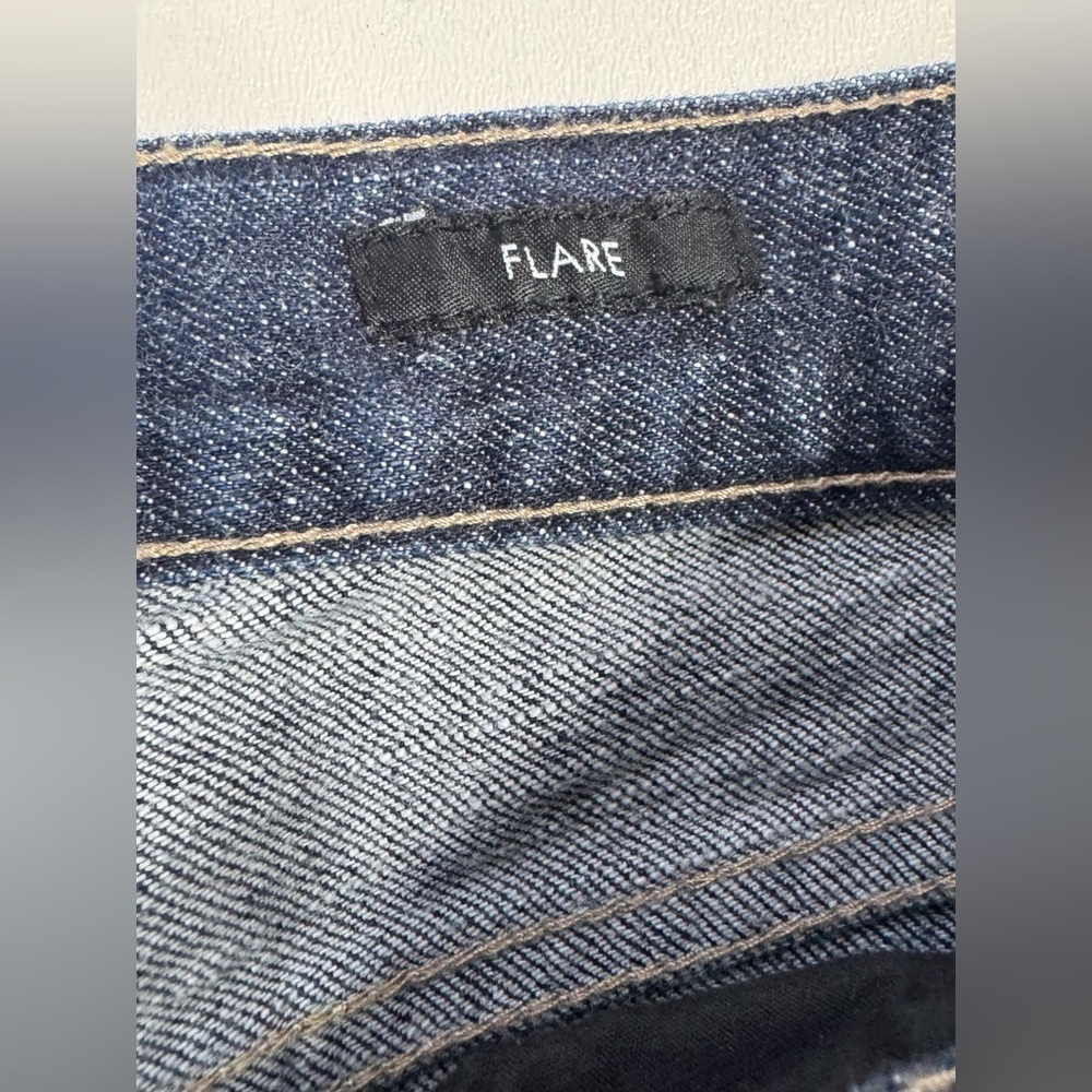Calvin Klein Double Stone Wash Flare Jeans Women’s Size 10 - Picture 4 of 11